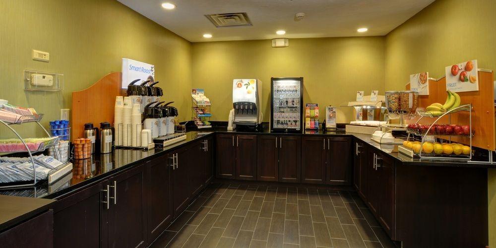Holiday Inn Express & Suites Midwest City By Ihg Buitenkant foto