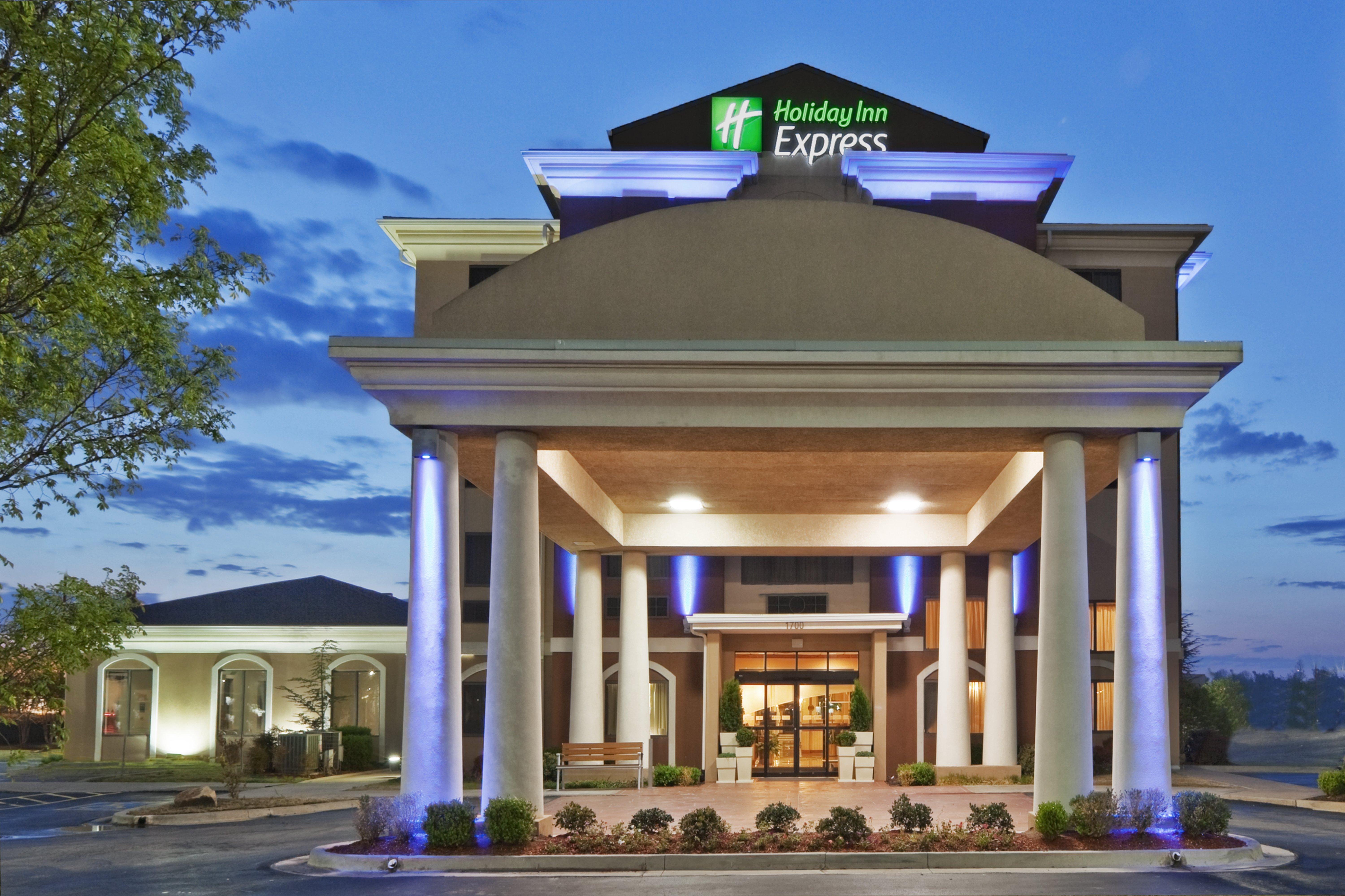 Holiday Inn Express & Suites Midwest City By Ihg Buitenkant foto