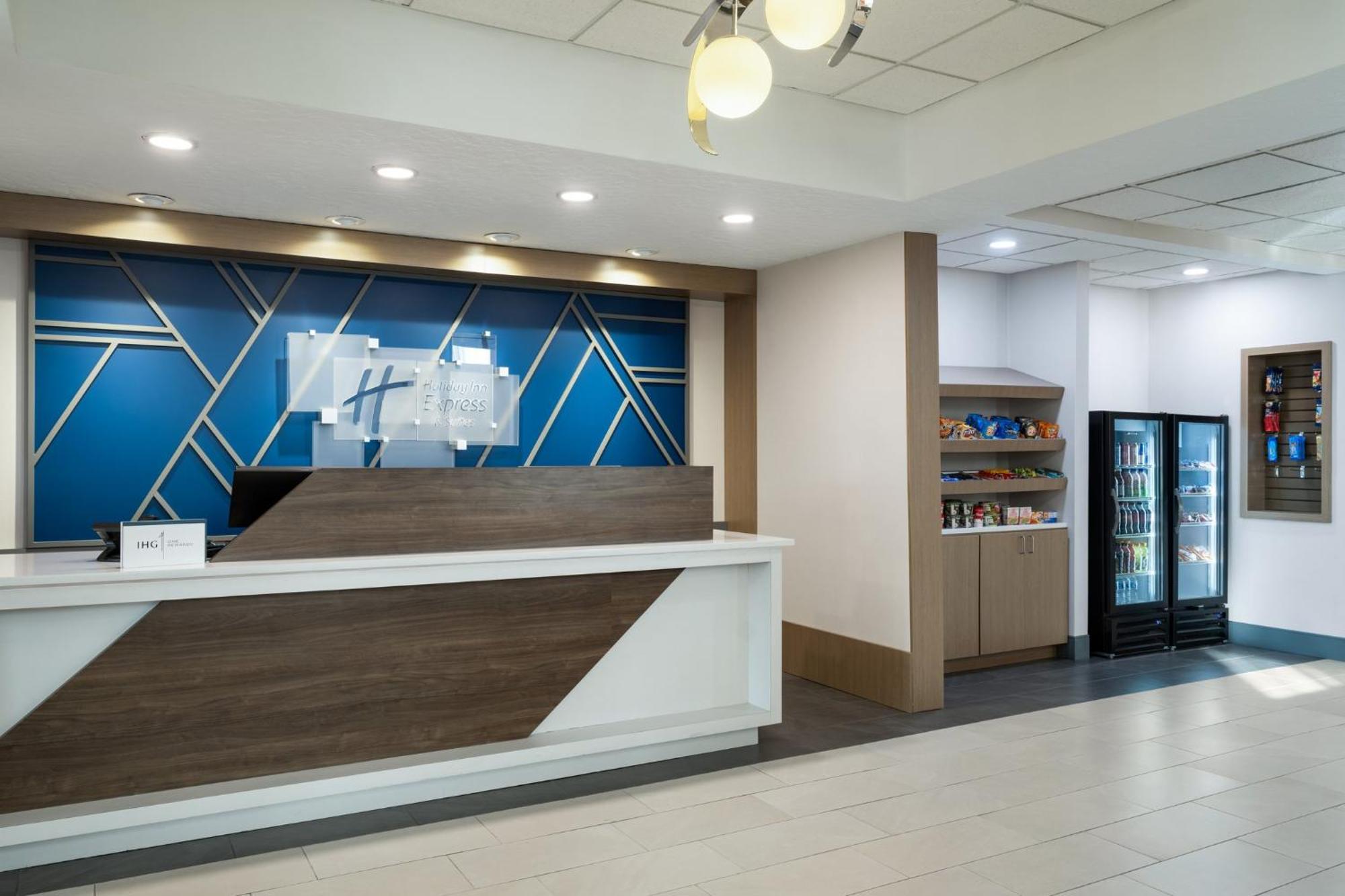 Holiday Inn Express & Suites Midwest City By Ihg Buitenkant foto