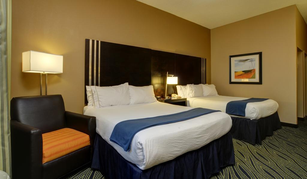 Holiday Inn Express & Suites Midwest City By Ihg Buitenkant foto