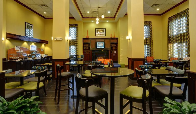 Holiday Inn Express & Suites Midwest City By Ihg Buitenkant foto